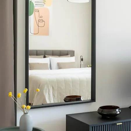 Platinum Apartment